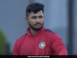 पूर्व सेलेक्टर ने रियान पराग को इस प्रदर्शन के चलते बताया भविष्य का खिलाड़ी, फैंस के मिक्स कमेंट