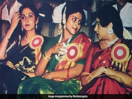 800 फिल्में, पांच भाषाएं, फोटो में नजर आ रहीं यह तीन एक्ट्रेसेस रही हैं अपने दौर की सुपरस्टार- बताया नाम तो कहलाएंगे उस्ताद 800 फिल्में, पांच भाषाएं, फोटो में नजर आ रहीं यह तीन एक्ट्रेसेस रही हैं अपने दौर की सुपरस्टार- बताया नाम तो कहलाएंगे उस्ताद