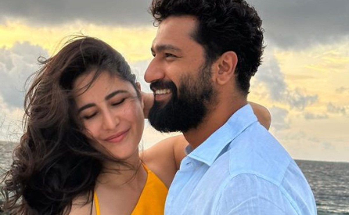 Katrina Kaif Turned 40 With Husband Vicky Kaushal On The Beach. See "Awe"-Dorable Pics