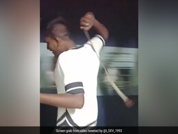 Railways Initiates Action After Video Of Man Hitting Passengers Of Another Moving Train With Belt Goes Viral Railways Initiates Action After Video Of Man Hitting Passengers Of Another Moving Train With Belt Goes Viral