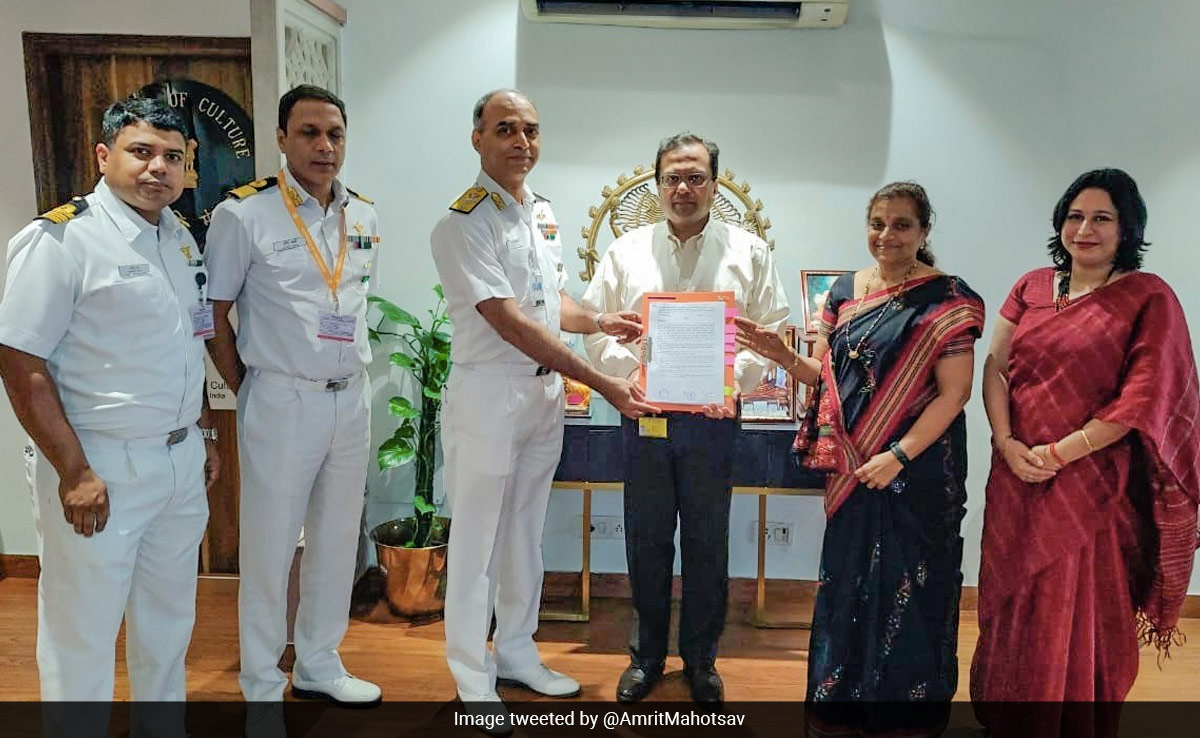 Navy Signs Agreement To Revive 2,000-Year-Old Shipbuilding Technique