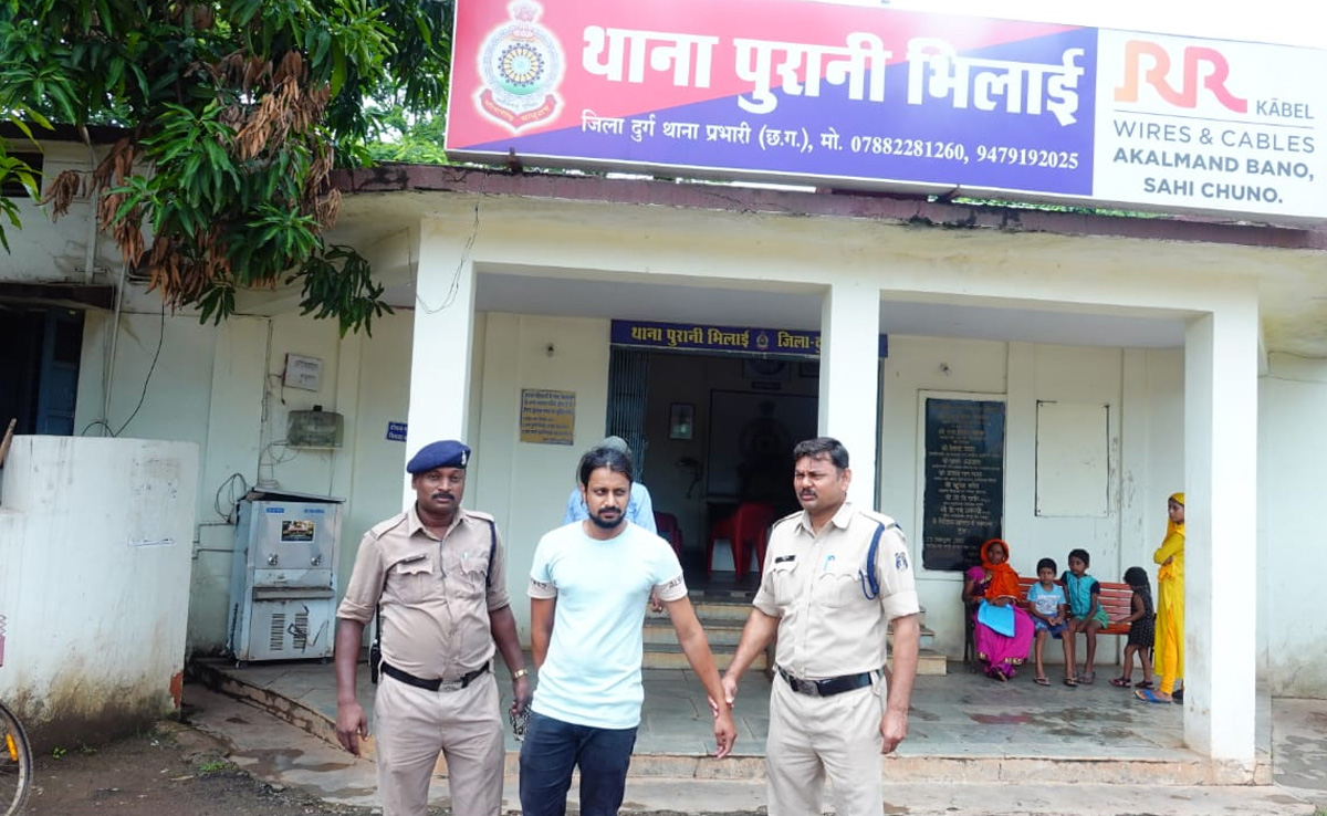 दुर्ग जिले में तीन तलाक का मामला, दस साल पहले पत्नी ने धर्म बदलकर की थी शादी