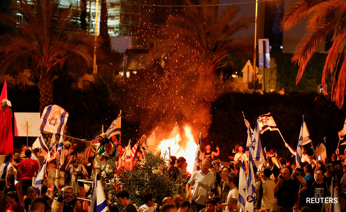 Israel MPs Prepare Divisive Bill For Final Votes Amid Protests