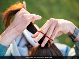 बिना स्ट्रेटनर के भी स्ट्रेट किए जा सकते हैं बाल, बस इन कमाल की टेक्निक्स को आजमाना सीख लीजिए आप  बिना स्ट्रेटनर के भी स्ट्रेट किए जा सकते हैं बाल, बस इन कमाल की टेक्निक्स को आजमाना सीख लीजिए आप