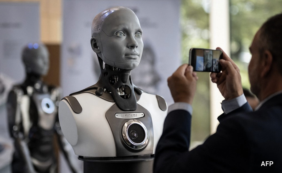 Panel Of AI-Enabled Humanoid Robots Take Questions From Humans