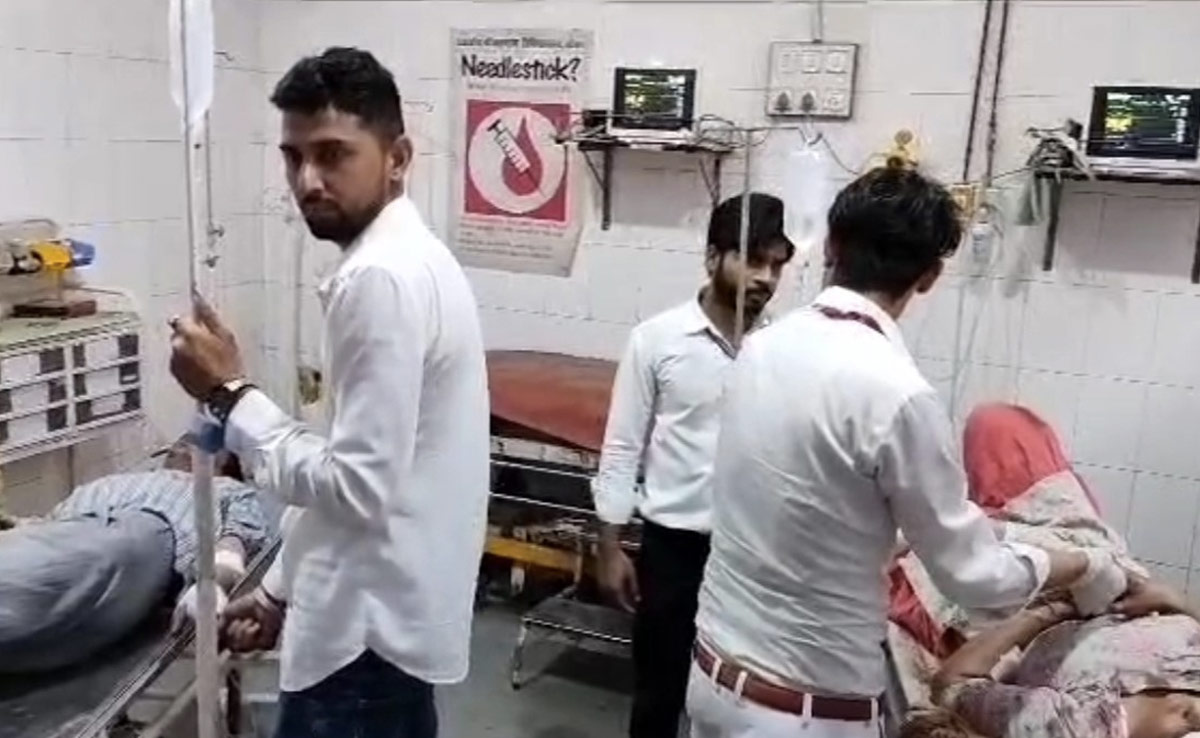 राजस्थान: बस ने कार को मारी टक्कर, हादसे में कार सवार एक महिला की मौत, 5 घायल