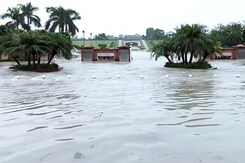 Delhi Flood Drowns Talk Of Unity, Triggers AAP-BJP Slugfest Delhi Flood Drowns Talk Of Unity, Triggers AAP-BJP Slugfest