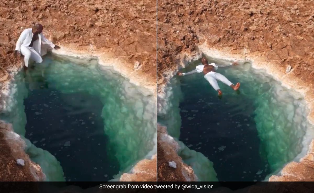 पानी से भरे कुंड में पसर कर लेट गया युवक, जादू नहीं ये है विज्ञान