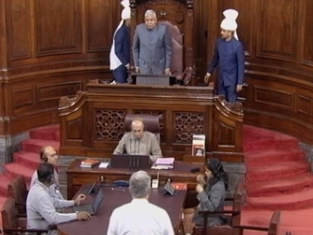 मणिपुर के मुद्दे पर चर्चा की मांग को लेकर अड़ा विपक्ष, लोकसभा-राज्यसभा की कार्यवाही कल तक स्थगित