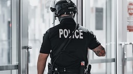US Cop Under Probe After He Sent Racy Texts To Married Woman While On Duty
