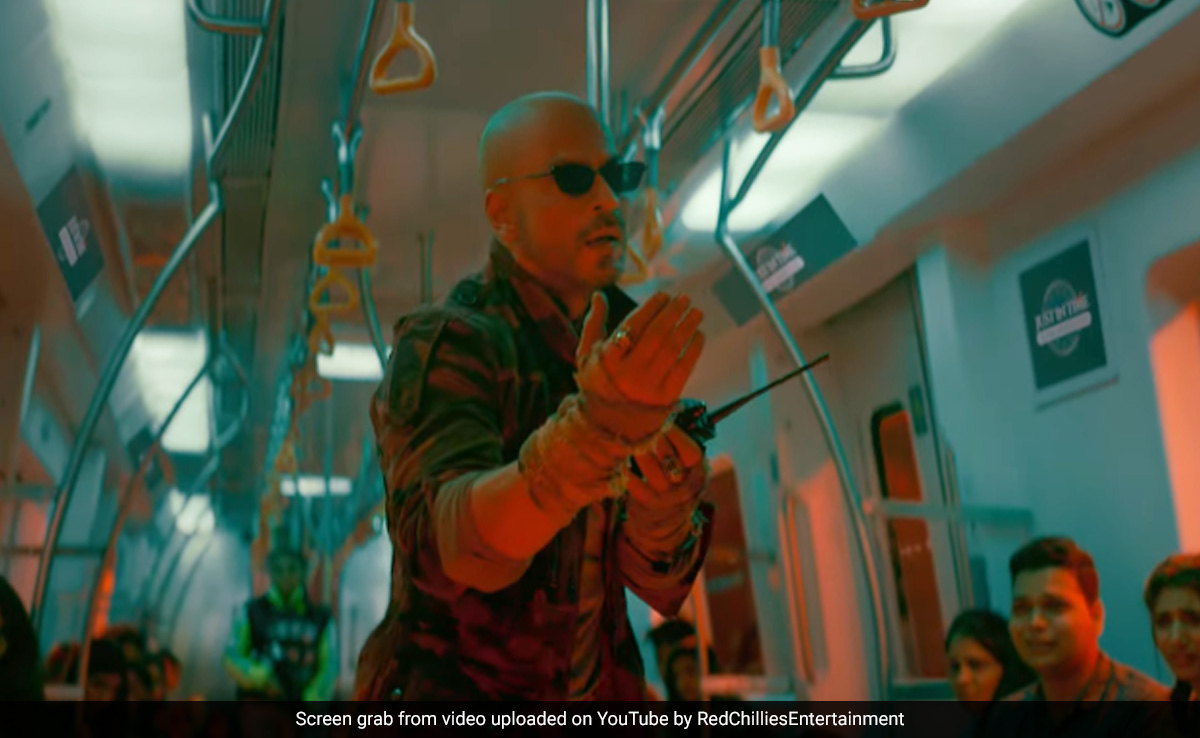 Shah Rukh Khan Thanks <i>Jawan</i> Team - One Tweet At A Time