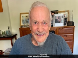 Buzz Aldrin, Second Man On Moon, Celebrates Apollo 11 Anniversary With Steak And Eggs Buzz Aldrin, Second Man On Moon, Celebrates Apollo 11 Anniversary With Steak And Eggs