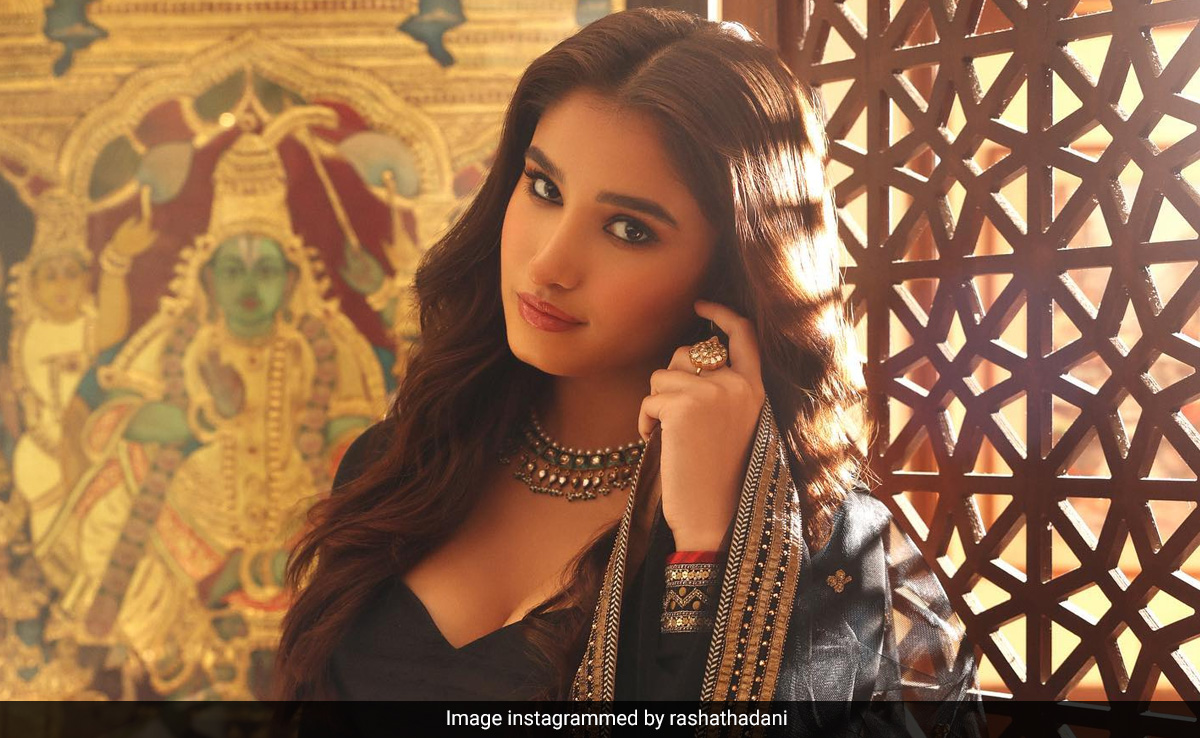 Raveena Tandon's Daughter Rasha To Make Bollywood Debut With Ajay Devgn's Nephew Aaman