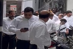 Video: Lawyers Fire In The Air After Quarrel At Delhi's Tis Hazari Court Video: Lawyers Fire In The Air After Quarrel At Delhi's Tis Hazari Court