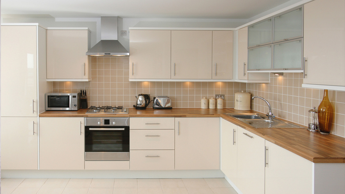 Setting Up Your Bachelor Pad? Don't Forget These Kitchen Must-Haves