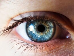 First aid For Eyes: आंख में कोई बाहरी चीज चली जाए तो फर्स्ट एड कैसे करें? यहां जान लीजिए सही तरीका First aid For Eyes: आंख में कोई बाहरी चीज चली जाए तो फर्स्ट एड कैसे करें? यहां जान लीजिए सही तरीका