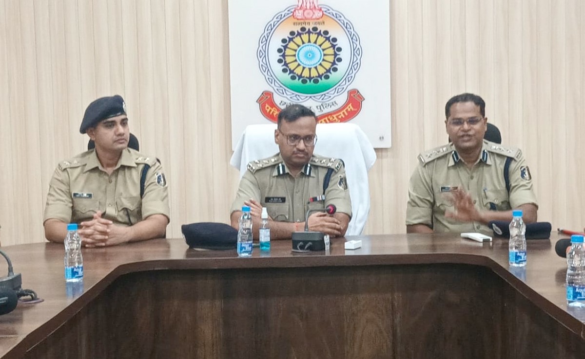 रायगढ़ रेंज के पहले डीआईजी  राम गोपाल गर्ग ने लिया चार्ज, कहा- क्षेत्र में शांति प्राथमिकता है