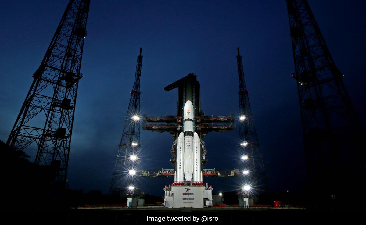 Chandrayaan-3 Budget Less Than '<i>Adipurush</i>'? Tweets Go Viral On Launch Day