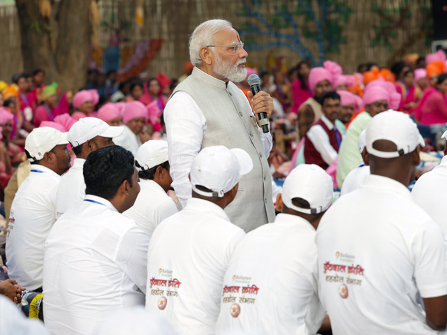 पीएम मोदी ने मध्य प्रदेश के शहडोल में कहा-पहले की सरकारों ने आदिवासियों के साथ की बेरुखी