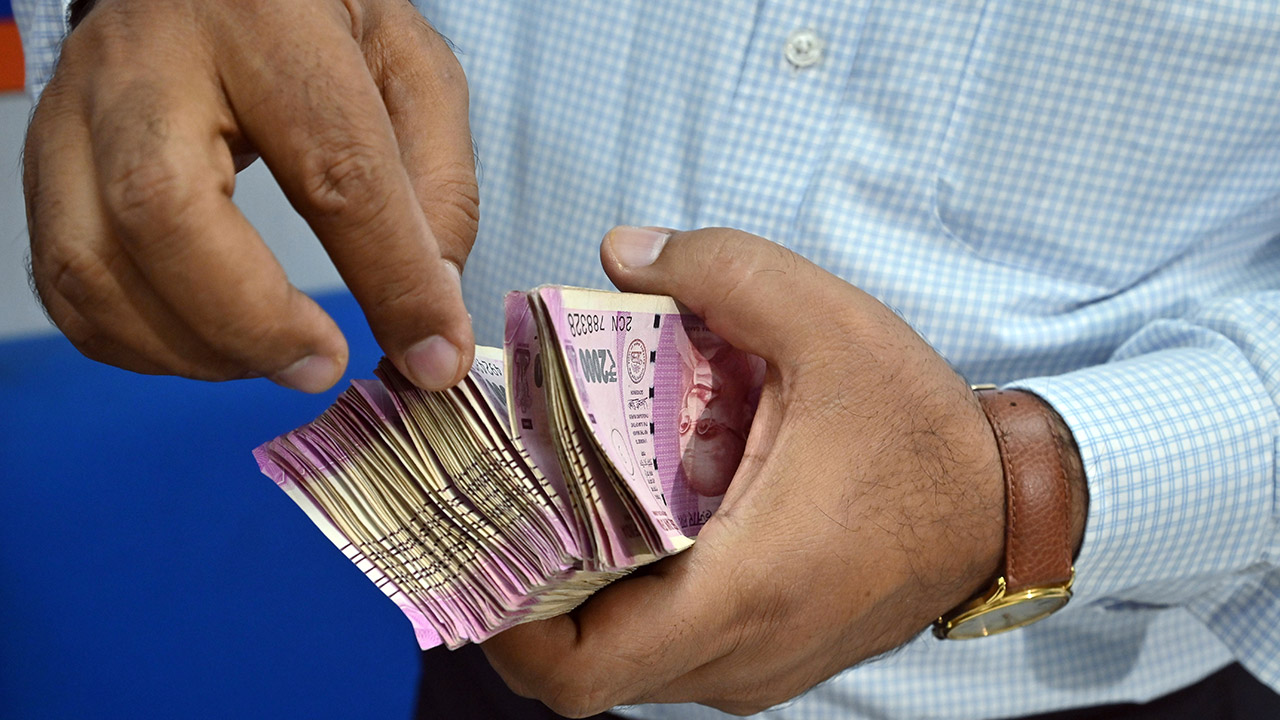 साल 2029-30 तक भारत की जीडीपी 6 ट्रिलियन डॉलर हो जाएगी?