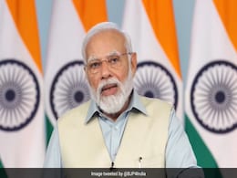 PM Pays Tributes To Freedom Fighters Lokmanya Tilak, Chandrashekhar Azad PM Pays Tributes To Freedom Fighters Lokmanya Tilak, Chandrashekhar Azad
