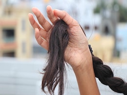 बालों पर इन 3 चीजों का कर लिया इस्तेमाल तो मजबूत बनने लगेंगे बाल, हेयर फॉल की दिक्कत हो जाएगी दूर बालों पर इन 3 चीजों का कर लिया इस्तेमाल तो मजबूत बनने लगेंगे बाल, हेयर फॉल की दिक्कत हो जाएगी दूर