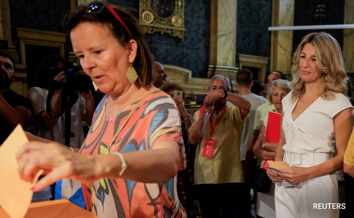 Spain Votes In Election That Could See PM Pedro Sanchez Lose Power