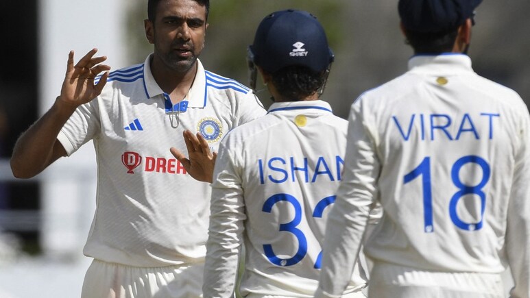 IND vs WI, 1st Test, Day 3: भारत ने विंडीज को पारी और 141 रन से रौंदा, अश्विन के मैच में 12 विकेट