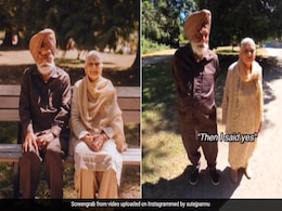 बुजुर्ग सिख पति-पत्नी ने फोटोग्राफर के कहने पर कैमरे के सामने दिया पोज़, उनकी खुशी आपका दिल जीत लेगी बुजुर्ग सिख पति-पत्नी ने फोटोग्राफर के कहने पर कैमरे के सामने दिया पोज़, उनकी खुशी आपका दिल जीत लेगी