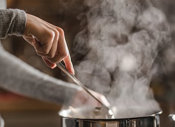 Blanching Or Steaming? What's The Difference And Which One Is Healthier Blanching Or Steaming? What's The Difference And Which One Is Healthier