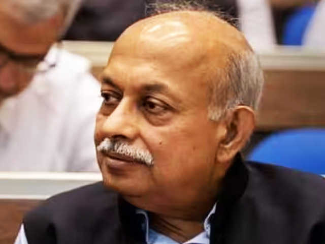 "Are All Others Incompetent?" Court Extends Probe Agency Chief's Term