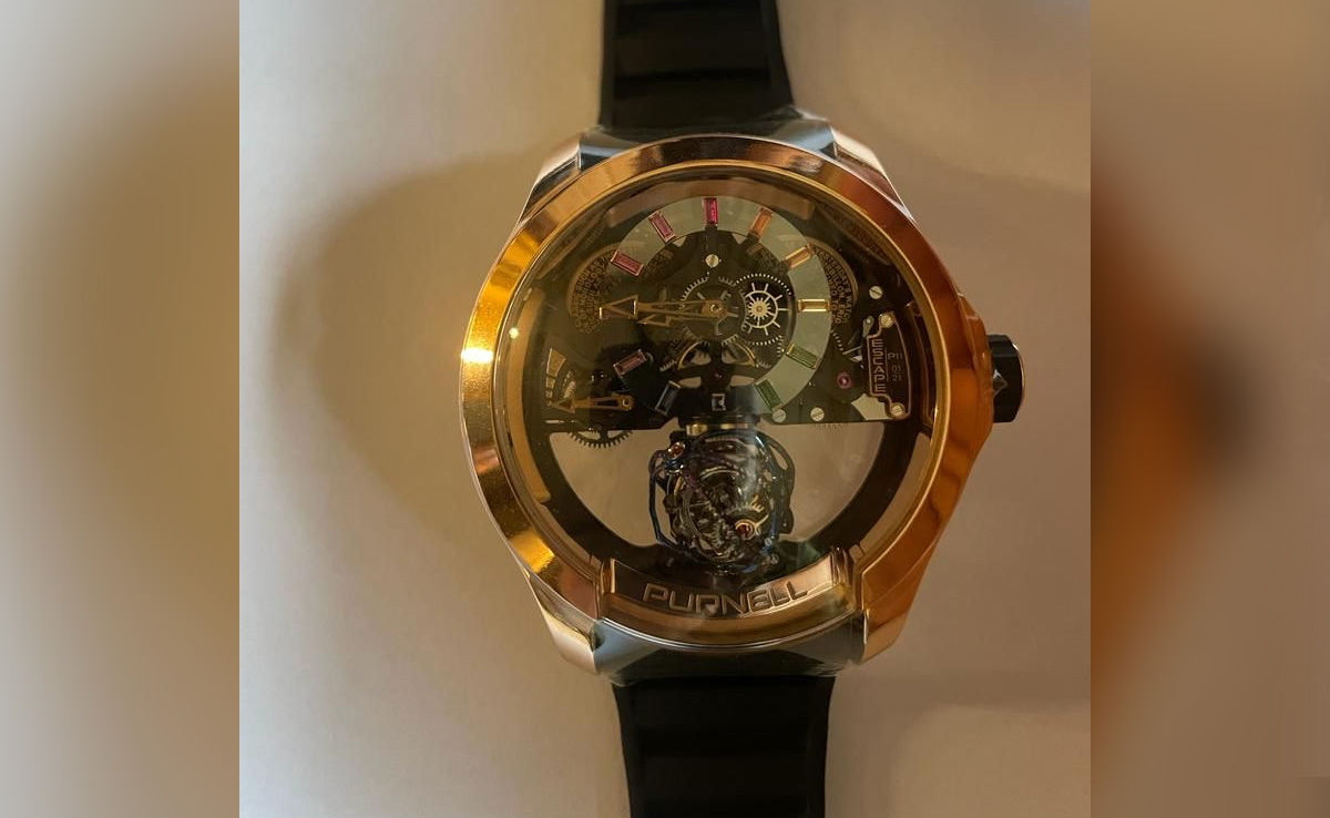 Smuggled Foreign-Made Watches Worth Rs 30 Crore Seized In Kolkata, 1 Arrested