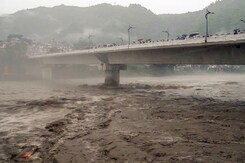 Himachal Pradesh Worst-Hit In North India Rain Rampage, Delhi-NCR Braces For More Himachal Pradesh Worst-Hit In North India Rain Rampage, Delhi-NCR Braces For More