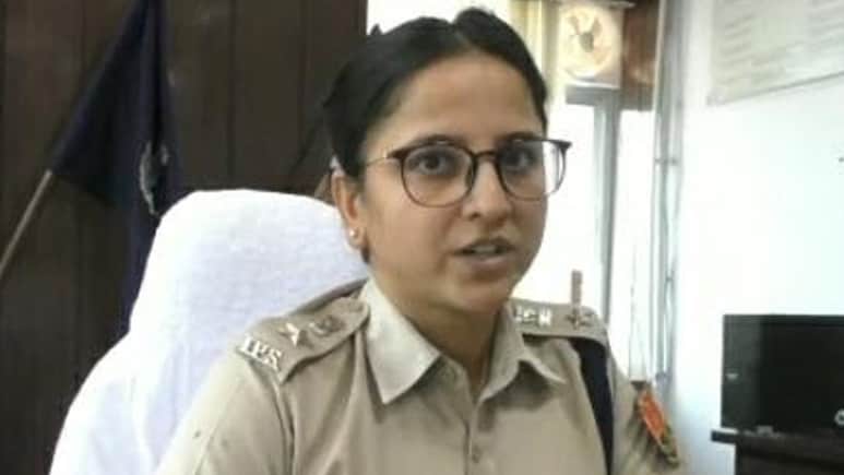 केकड़ी में हेड कांस्टेबल निलंबन पर SP वंदिता राणा ने किया खुलासा, बताया पुलिस नियमों का गंभीर उल्लंघन