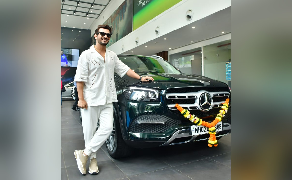 Arjun Bijlani Brings Home A Swanky New Mercedes. See Pics