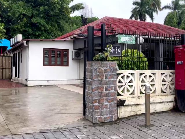 Ajit Pawar's Faction Locked Out Of New Office? Doors Shut, Keys 'Missing'