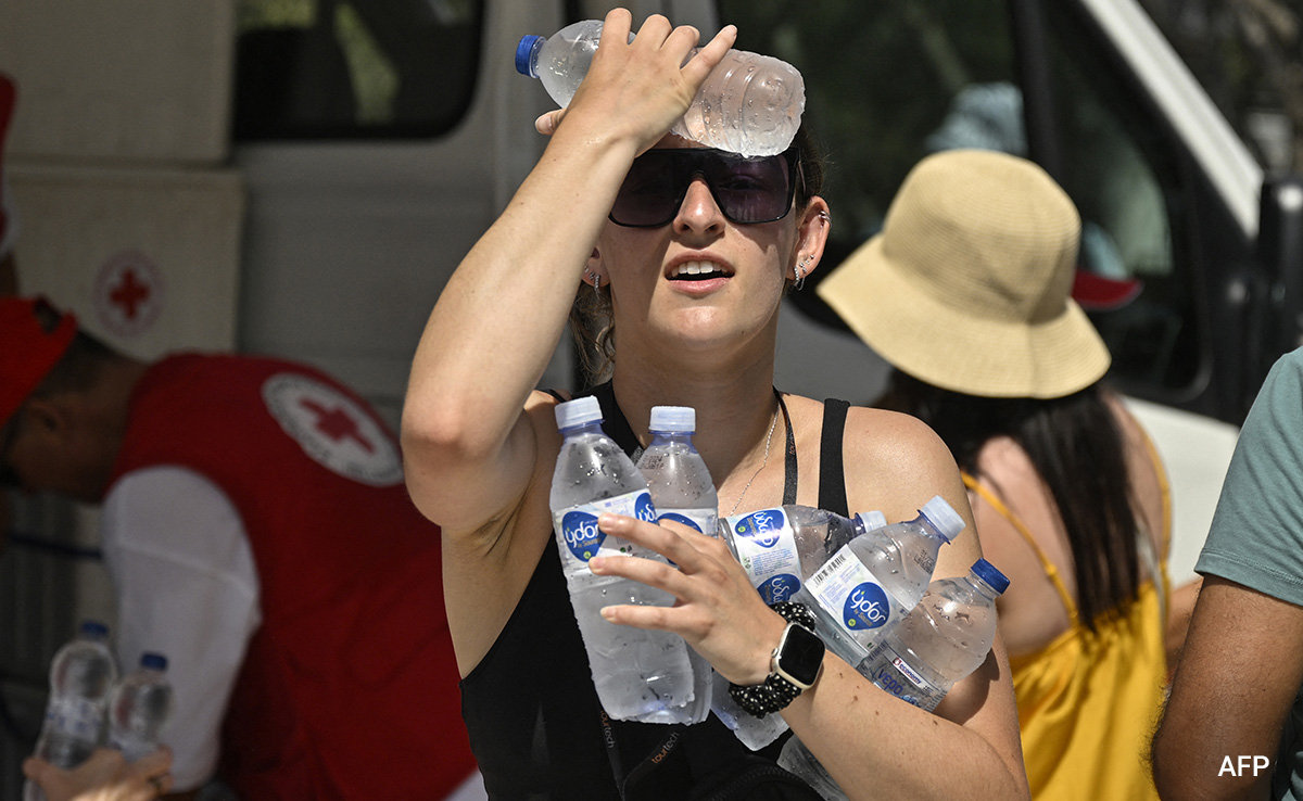 महाराष्ट्र : भीषण गर्मी के बीच बढ़े हीटस्ट्रोक के मामले, मुंबई की झीलों में 30% से भी कम बचा है पानी