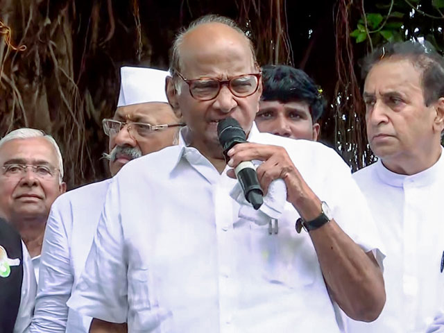 राजनीति में कई बार झटके खाने के बाद शरद पवार ने हर बार किया है कमबैक