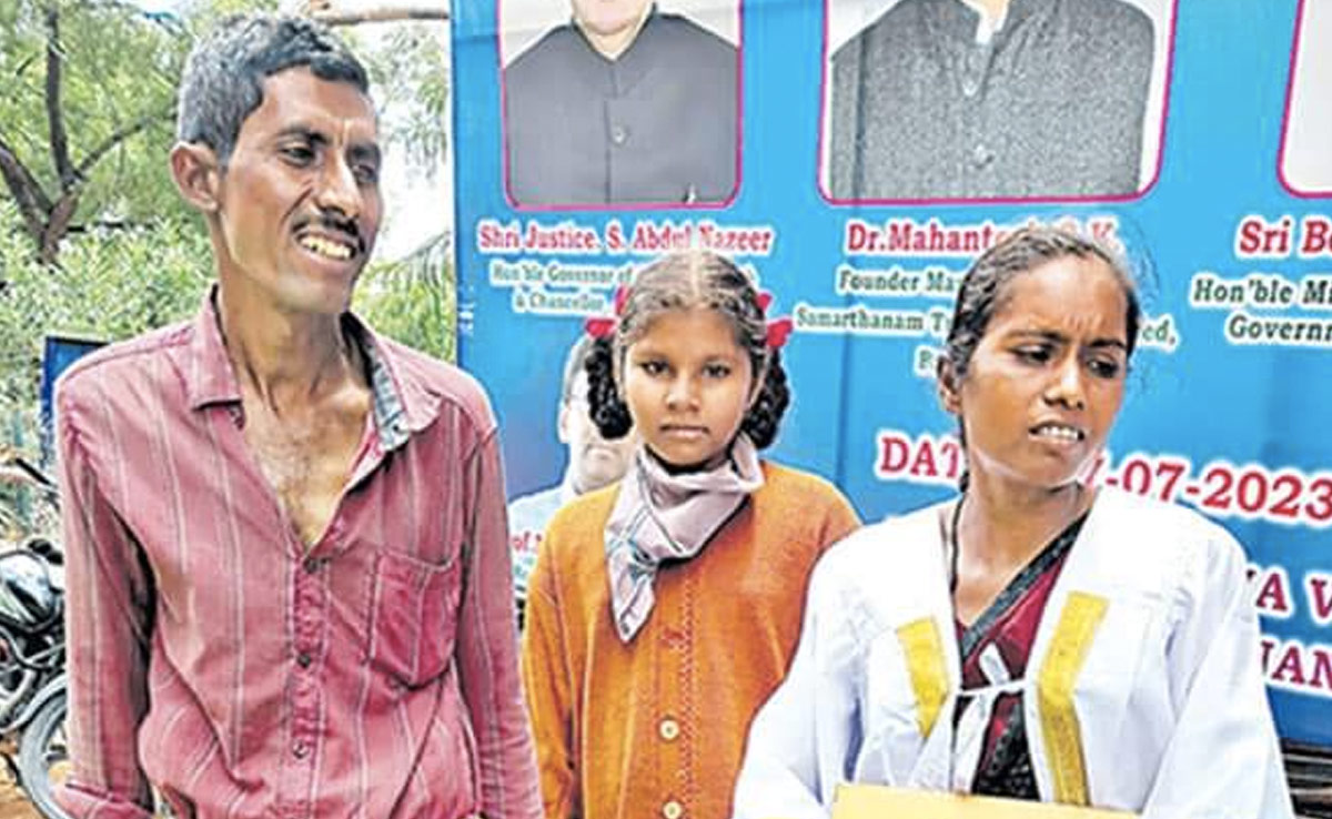 From Rags To Research: Andhra Labourer Now PhD In Chemistry