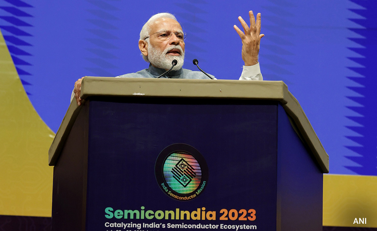 PM Modi's Mega '50% Offer' For Firms To Set Up Semiconductor Manufacturing