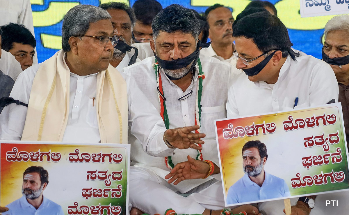Congress' Nationwide Silent Protest Against Rahul Gandhi's Disqualification