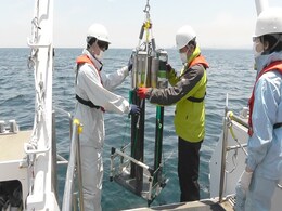 Anthropocene Explained Through Japan's Sea Sludge Anthropocene Explained Through Japan's Sea Sludge