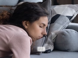 Monsoon Making You Feel Sleepier? Here's A Quick Way To Boost Your Energy Monsoon Making You Feel Sleepier? Here's A Quick Way To Boost Your Energy