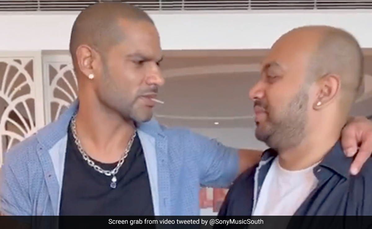 Watch: Shikhar Dhawan Wins Internet With "Naa Ready" Dance From Thalapathy Vijay's 'Leo'