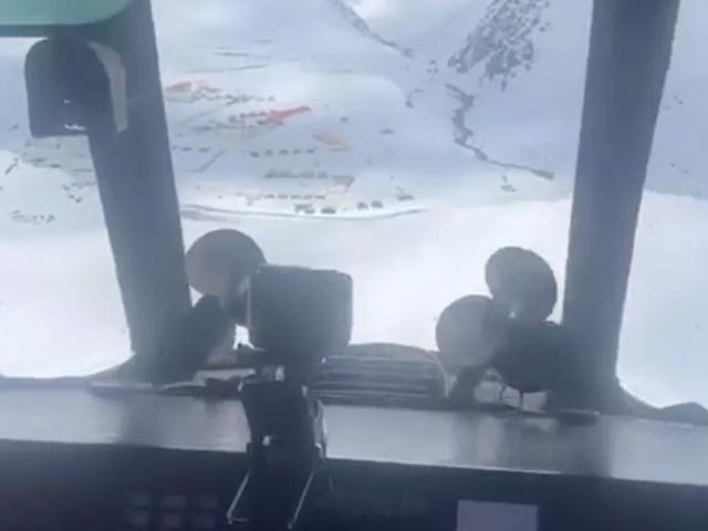 Video: Hundreds Stuck, Aerial Survey Conducted Of Chandrataal In Himachal