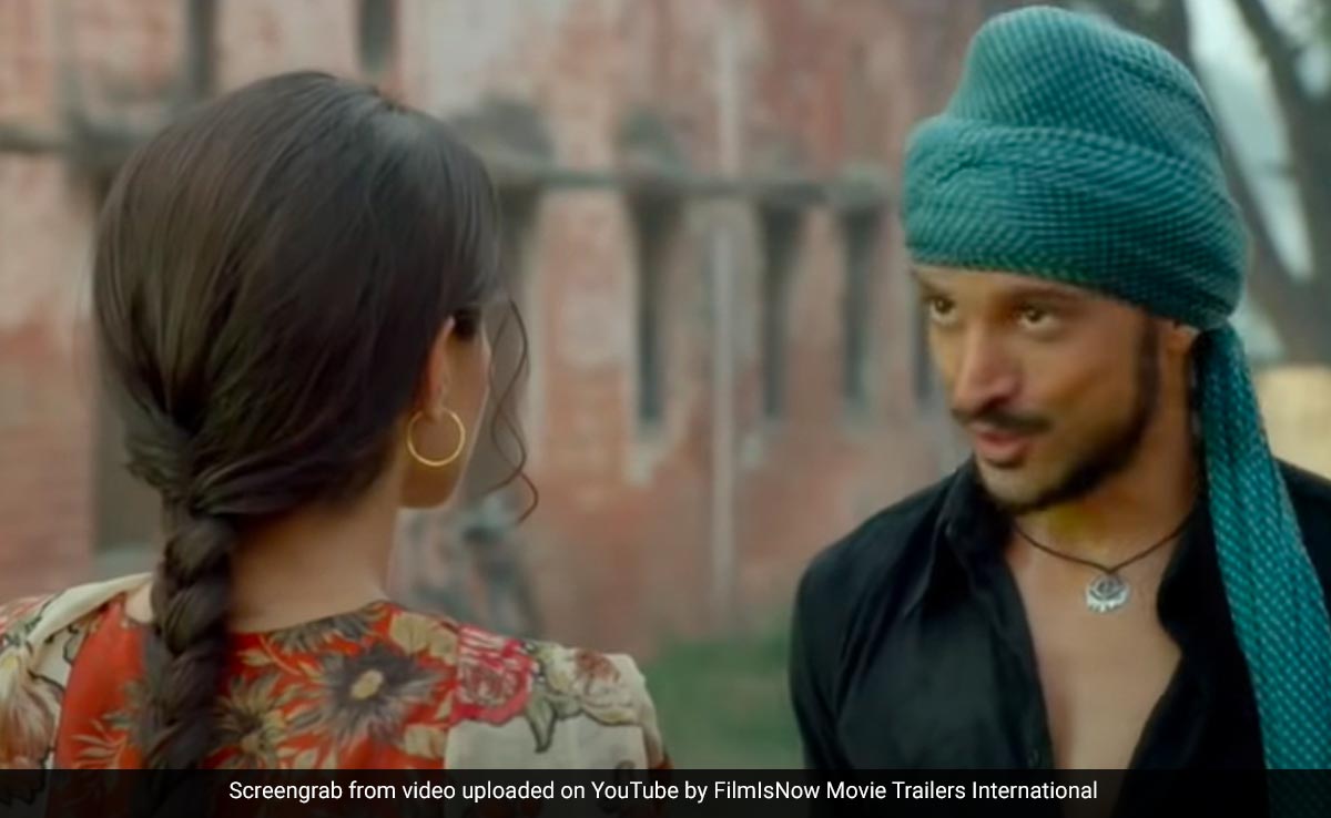 <i> Bhaag Milkha Bhaag </i> At 10: Farhan Akhtar Thanks Fans For Their "Love"