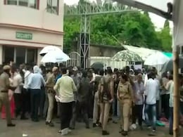 Panchayat Polls: Bombs Go Off Outside A Counting Centre In Bengal, Another Sees Lathicharge Panchayat Polls: Bombs Go Off Outside A Counting Centre In Bengal, Another Sees Lathicharge