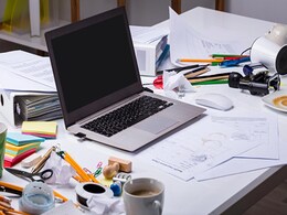 कंपनी ने टॉप परफॉर्मर कर्मचारी को अचानक नौकरी से निकाला, वजह ऐसी जो आप सोच ही नहीं सकते कंपनी ने टॉप परफॉर्मर कर्मचारी को अचानक नौकरी से निकाला, वजह ऐसी जो आप सोच ही नहीं सकते