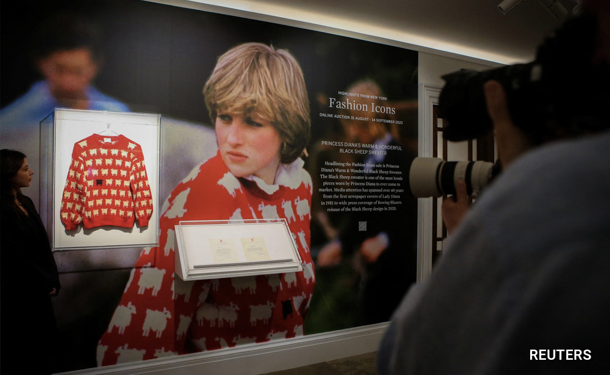 Princess Diana's 'Black Sheep' Jumper To Be Auctioned For...