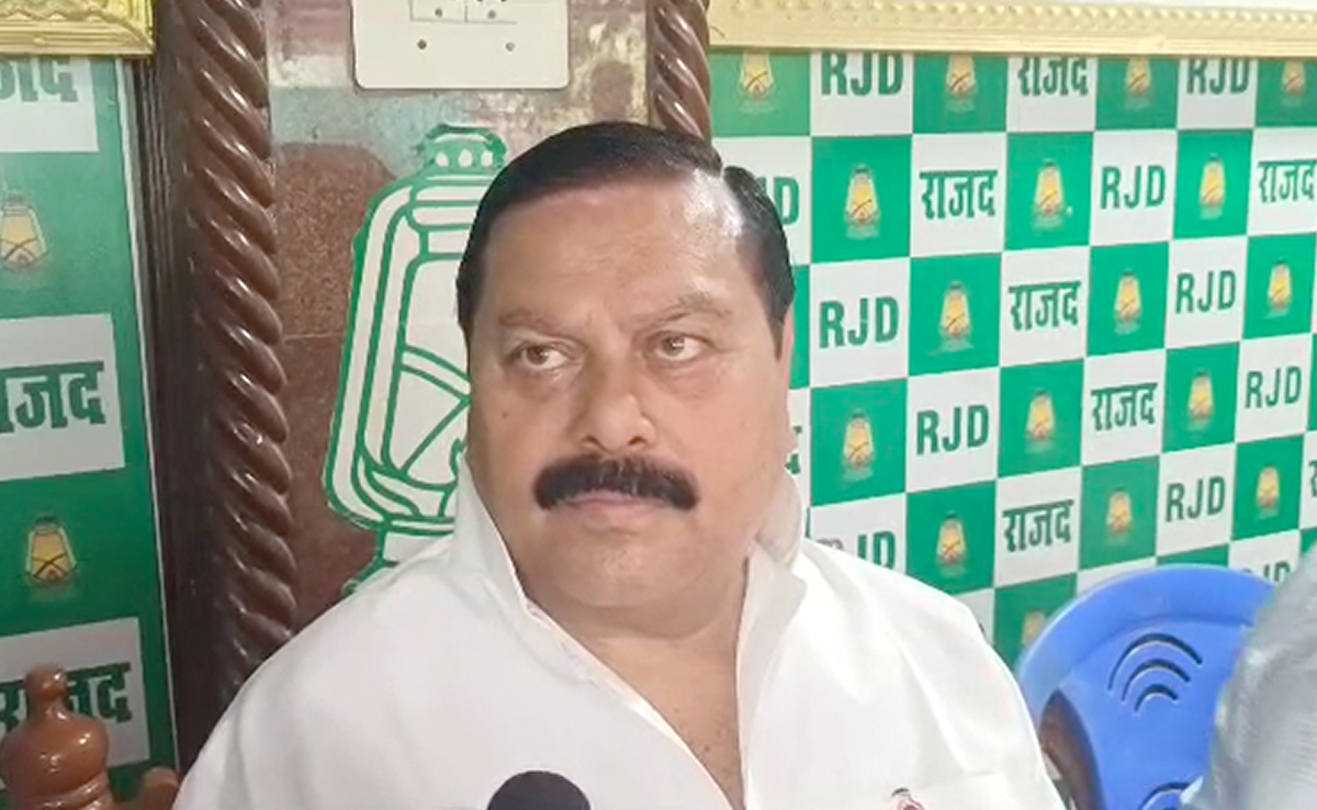 बिहार के मंत्री को जान से मारने के लिए की 11 करोड के इनाम की घोषणा, पुलिस की गिरफ्त में आरोपी